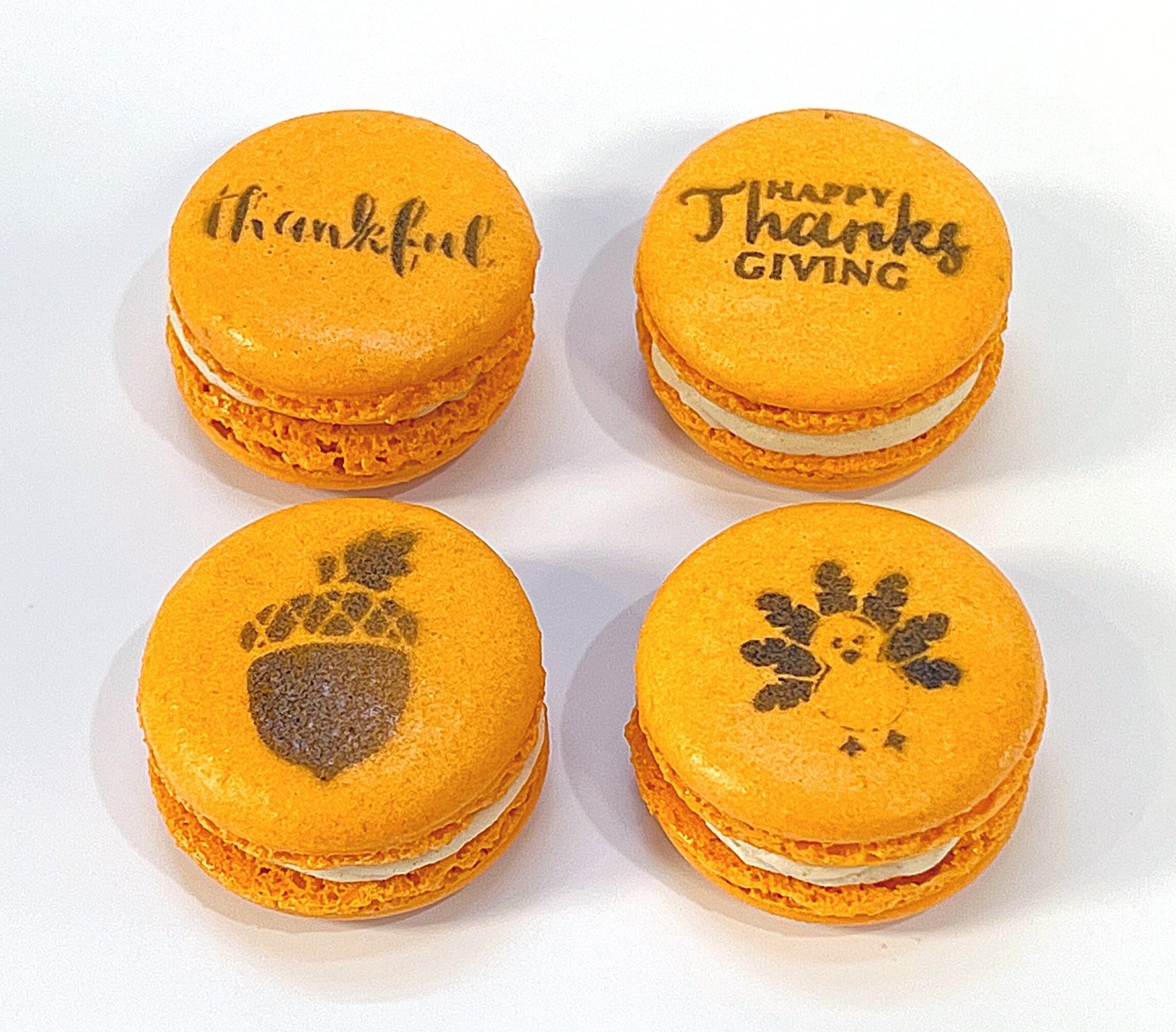 12 Pack Happy Thanksgiving Macaron Collection with Clear Gift Box | Ideal for Thanksgiving Festivities - Macaron Centrale