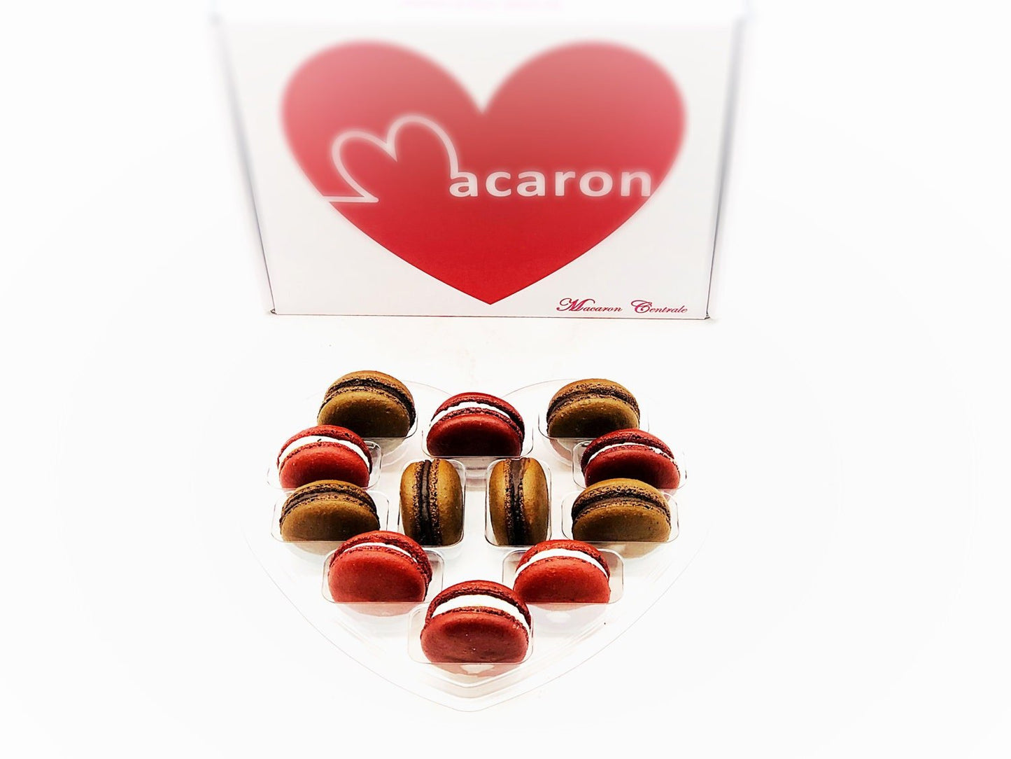 12 Pack The Heart | Red Velvet & Chocolate - Macaron Centrale