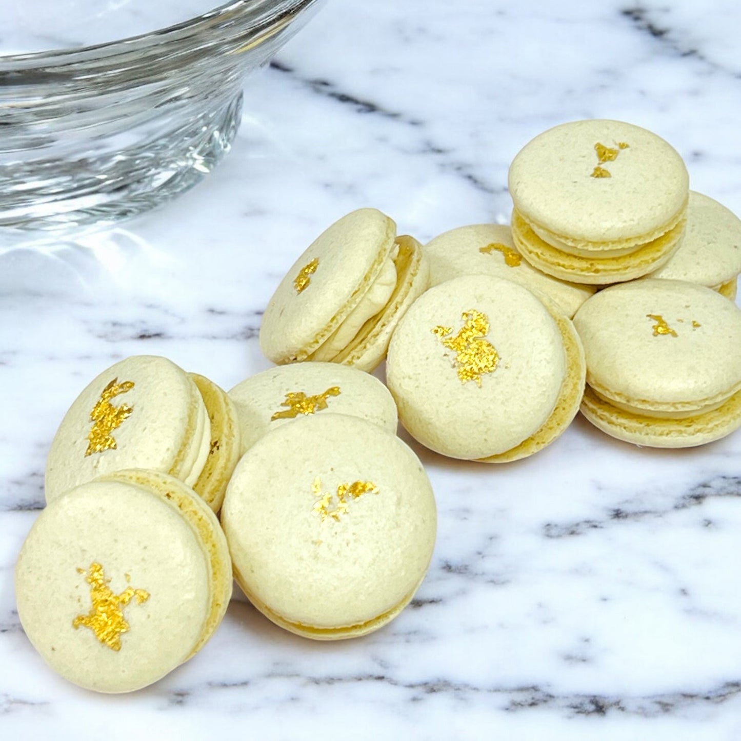 24K Elegance Vegan Macarons - Macaron Centrale4 Pack