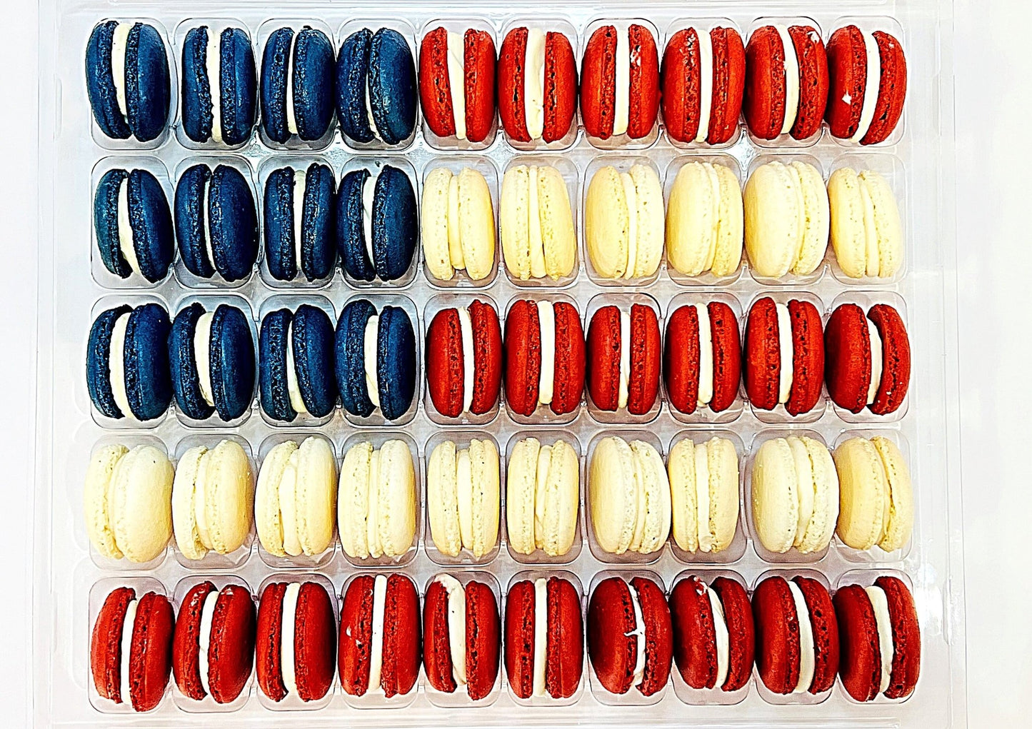 50 Pack Assorted French Macaron, The American Flag | Red, Navy Blue & White - Macaron Centrale