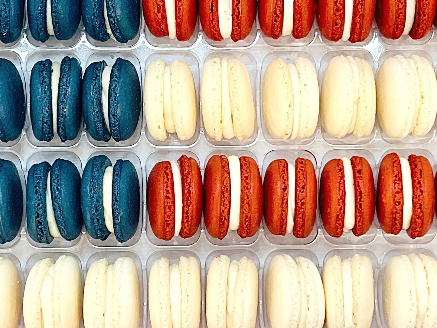 50 Pack Assorted French Macaron, The American Flag | Red, Navy Blue & White - Macaron Centrale