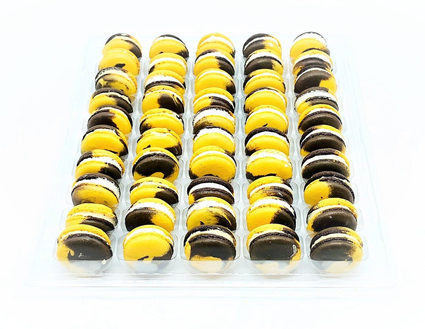 50 Pack Dulce De Leche French Macaron Value Pack - Macaron Centrale
