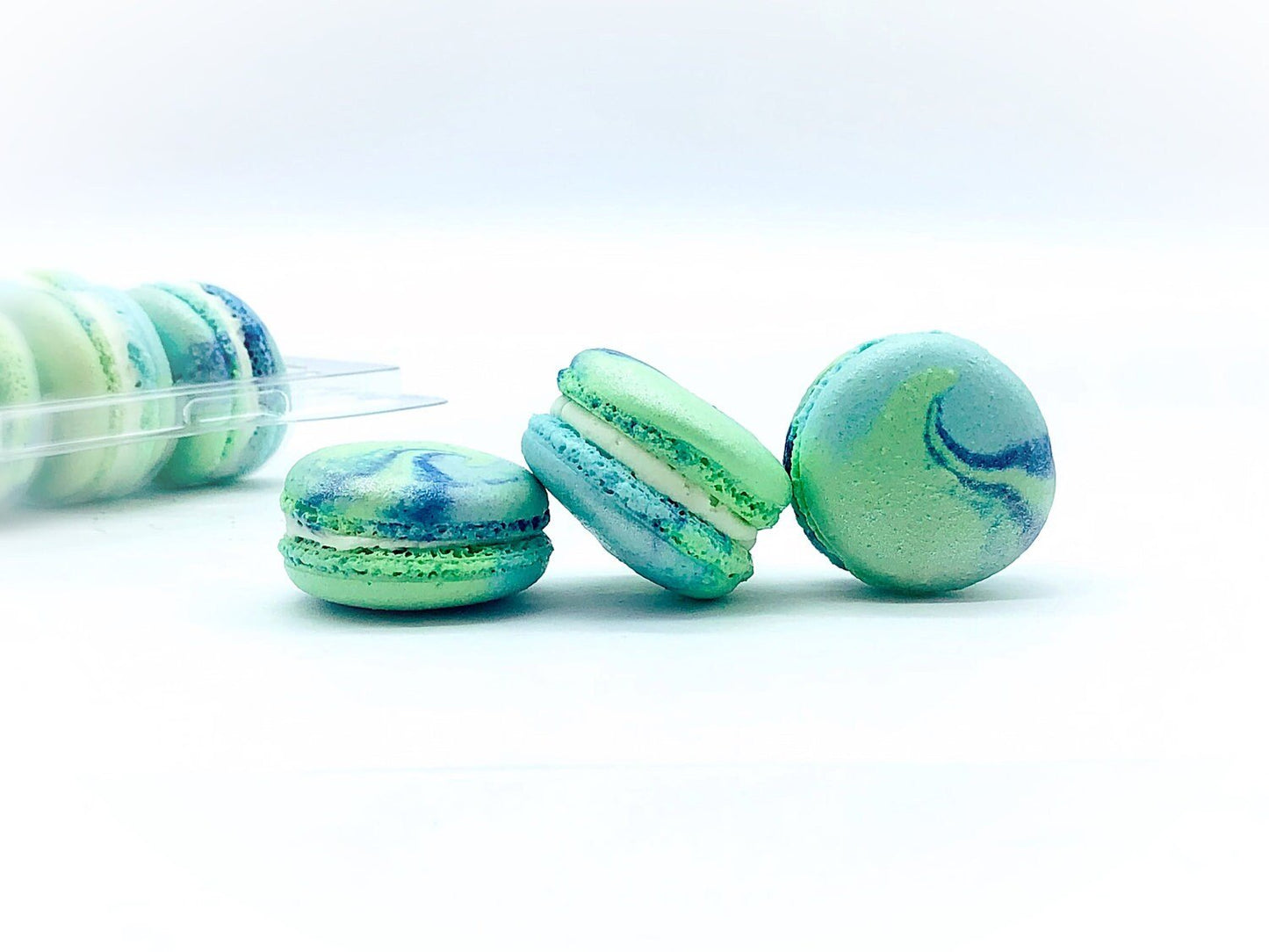 50 Pack The Earth ( Cotton Candy) | French Macaron Value Pack - Macaron Centrale