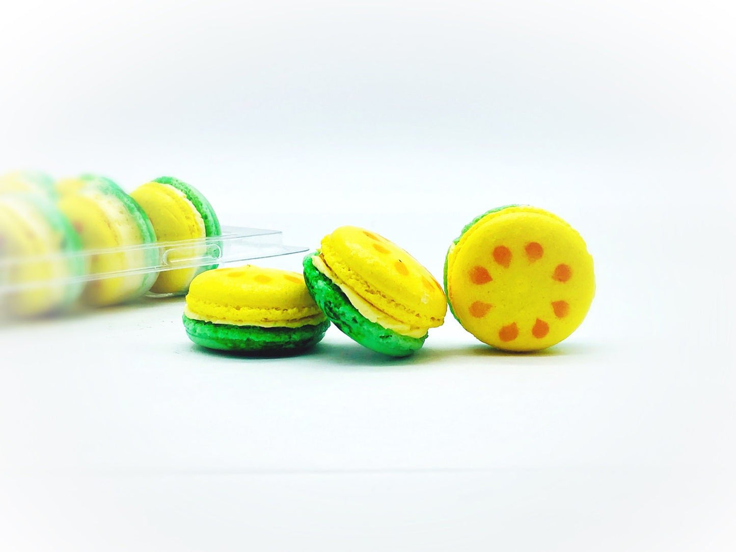 50 Pack Yellow Watermelon French Macaron Value Pack - Macaron Centrale