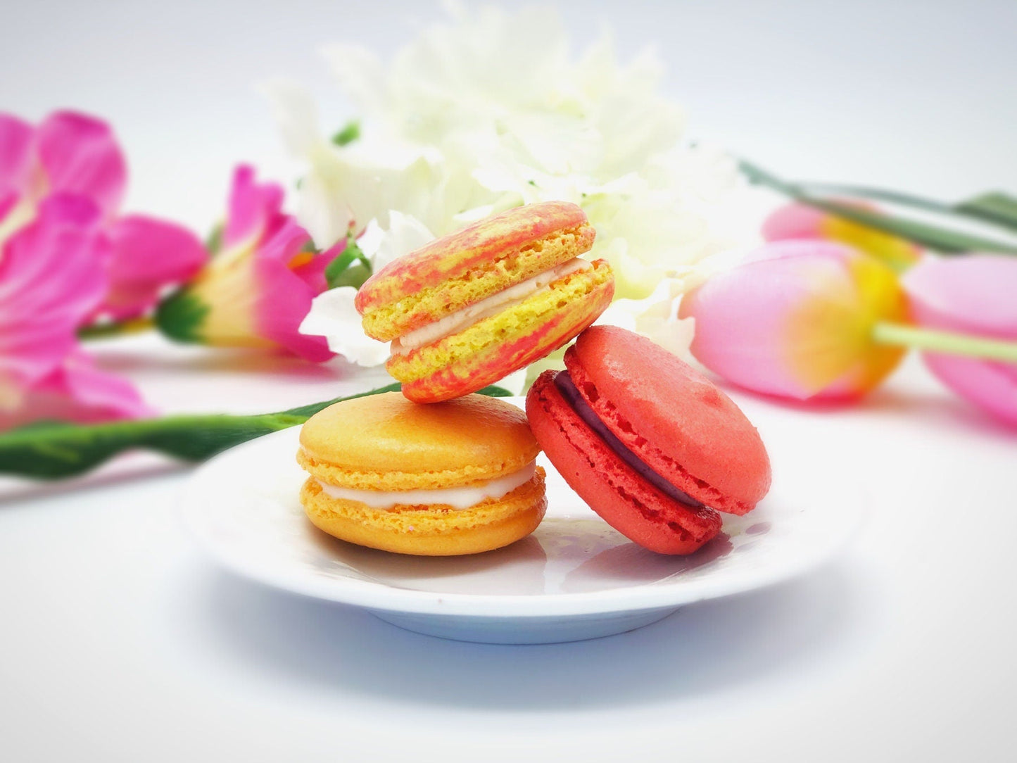 6 Pack Assorted Macarons | Orange Cream, Peach'n Cream, Straw - Cherry Macarons - Macaron Centrale