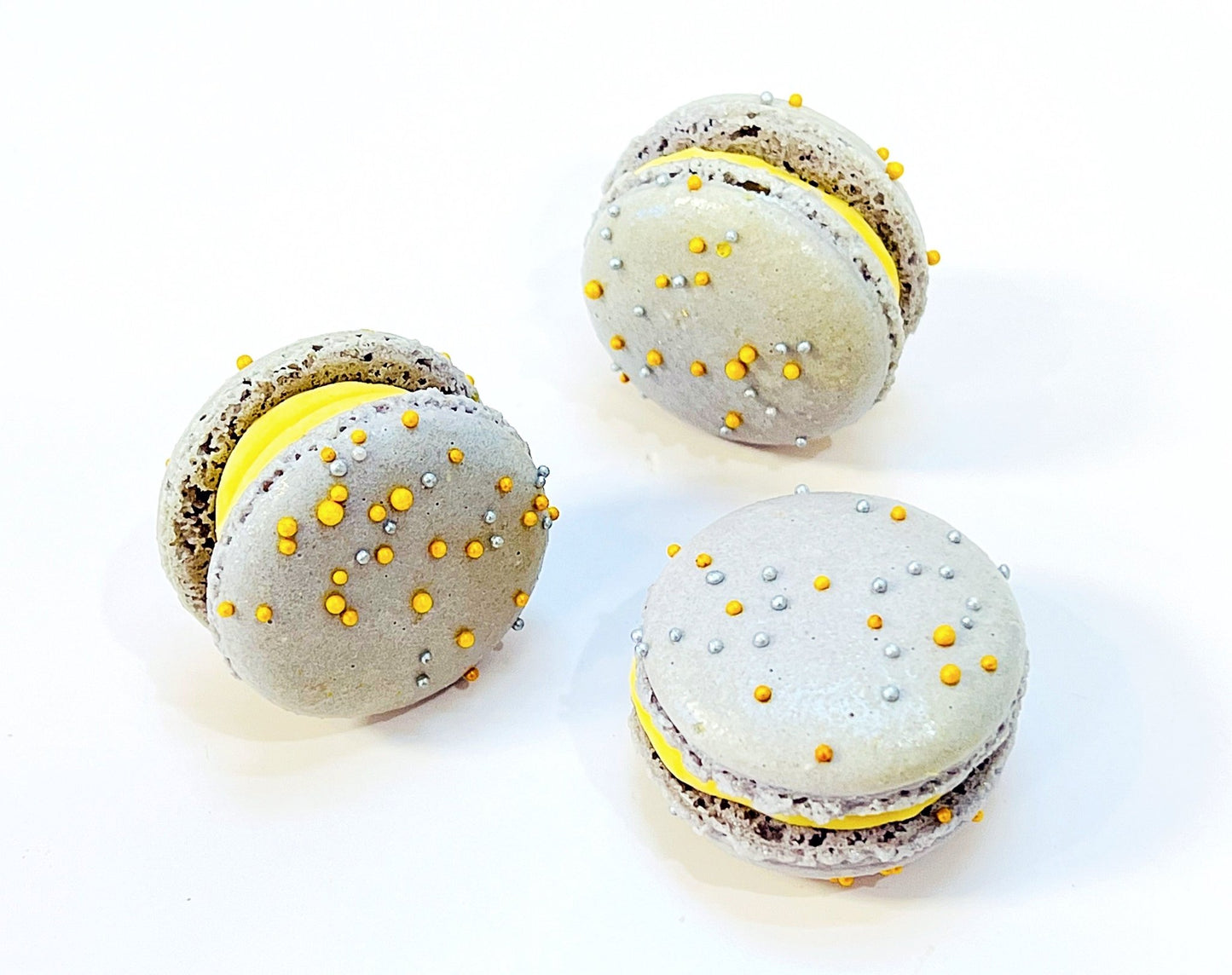 6 Pack Butterscotch Dark Chocolate French Macaron - Macaron Centrale