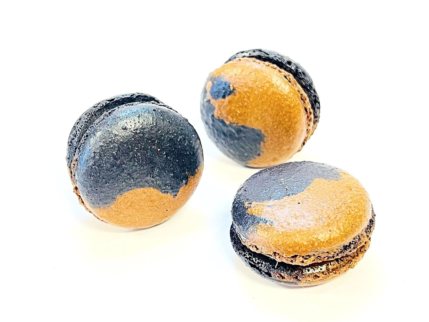 6 Pack Cinnamon Caramel & Chocolate French Macarons - Macaron Centrale