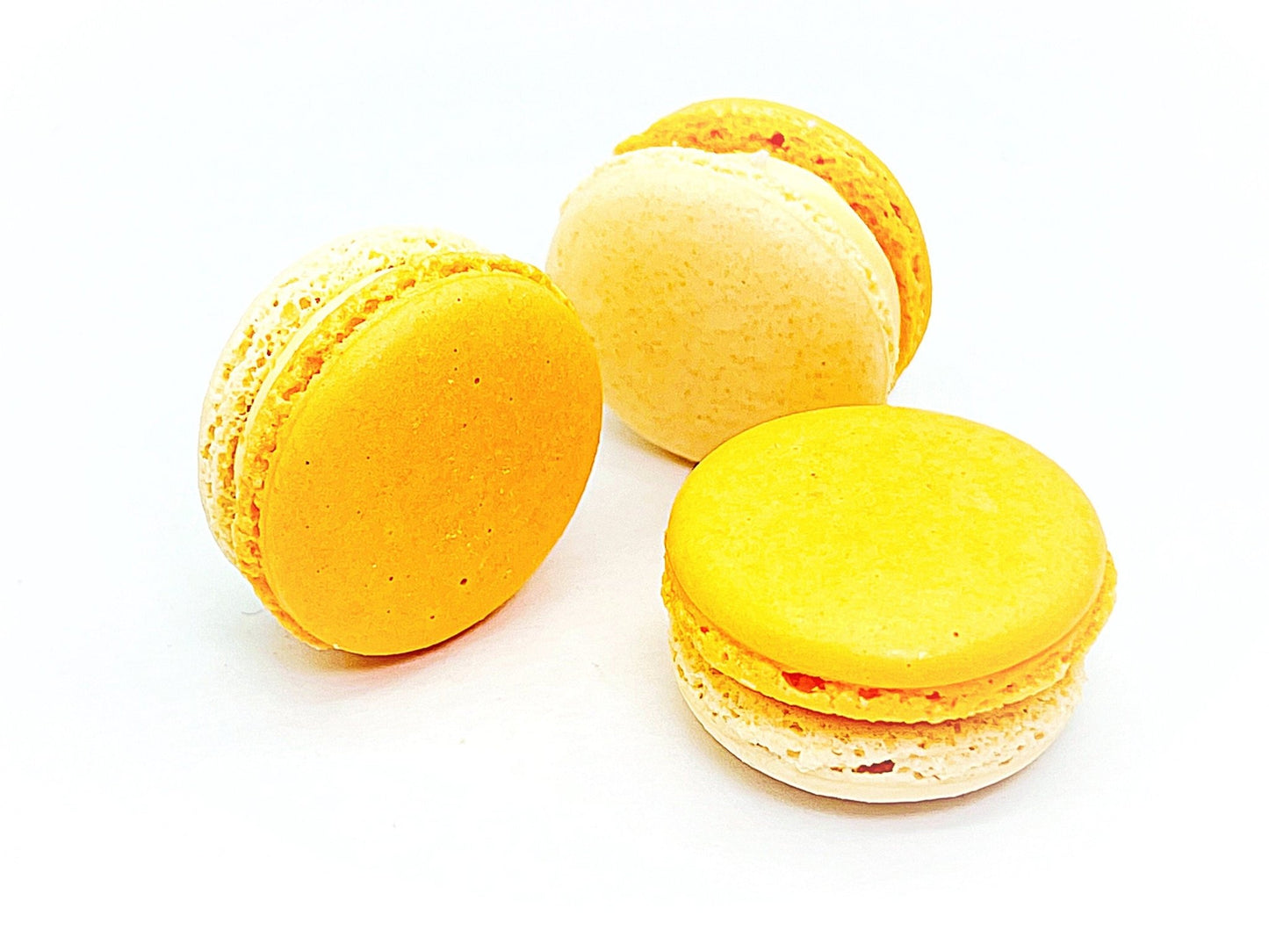6 Pack Orange Pumpkin Macarons - Macaron Centrale