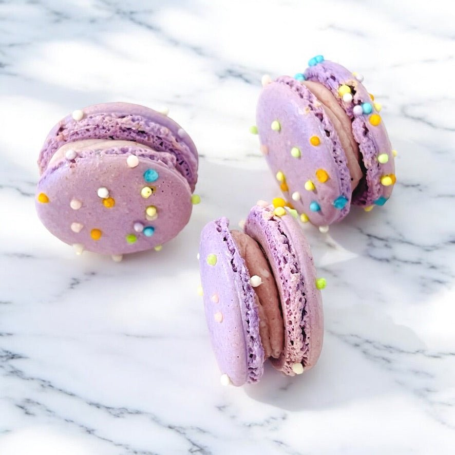 6 Pack Taro Cloud Puff French Macarons - Macaron Centrale