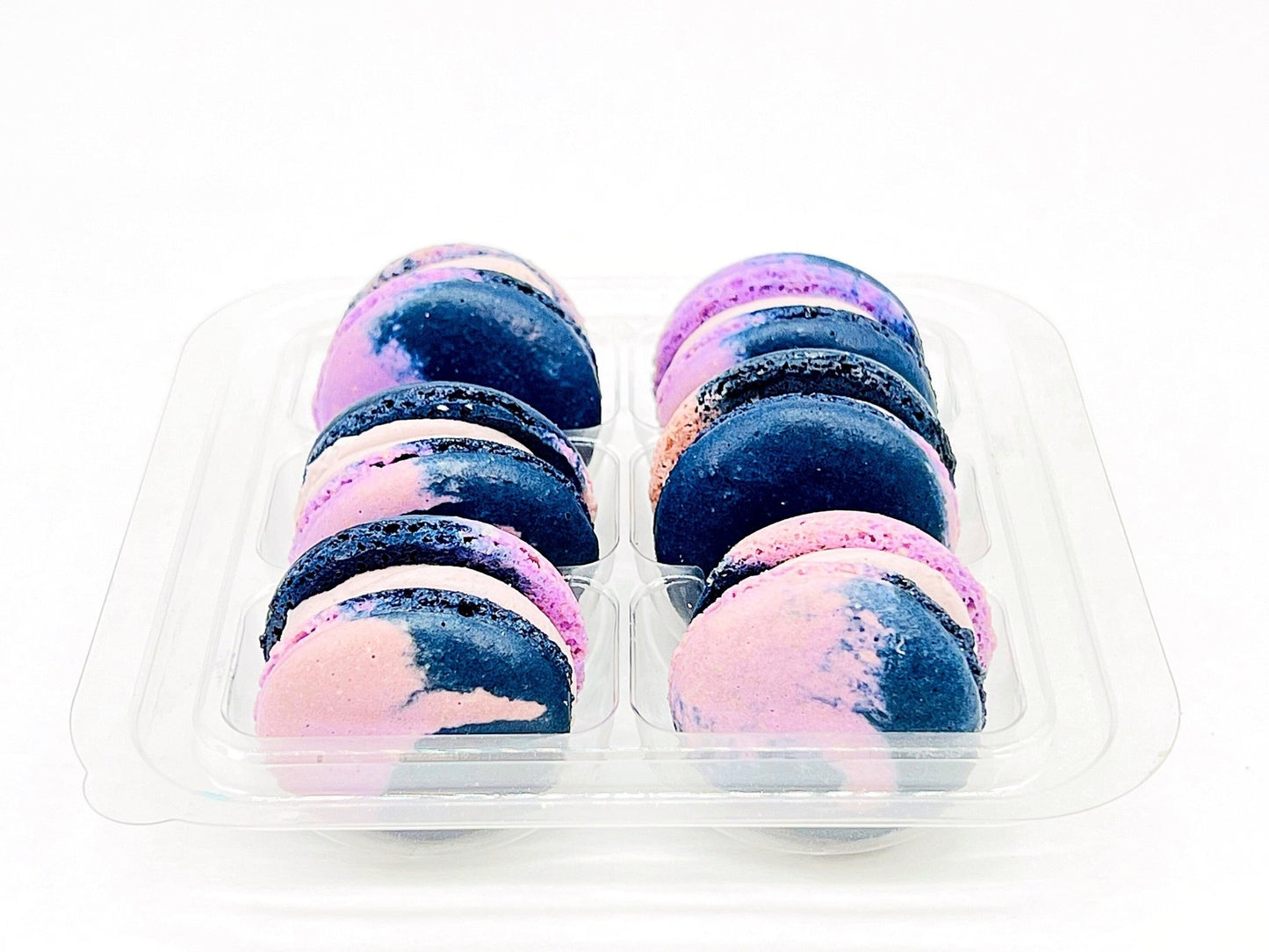 6 Pack The Grapery French Macarons (Blue Raspberry and Grape) - Macaron Centrale