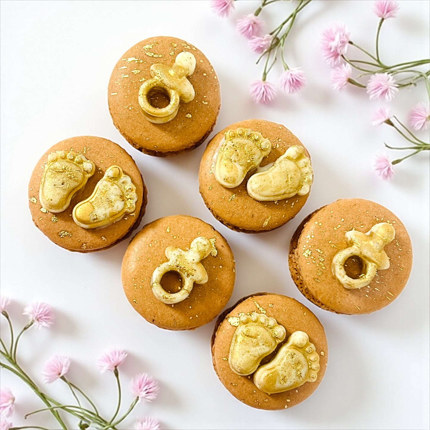 Golden Baby Shower Macarons – Customizable Flavors