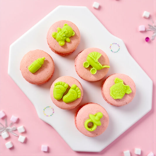 Sweet Arrival Girl Macaron Set – Customizable Flavors