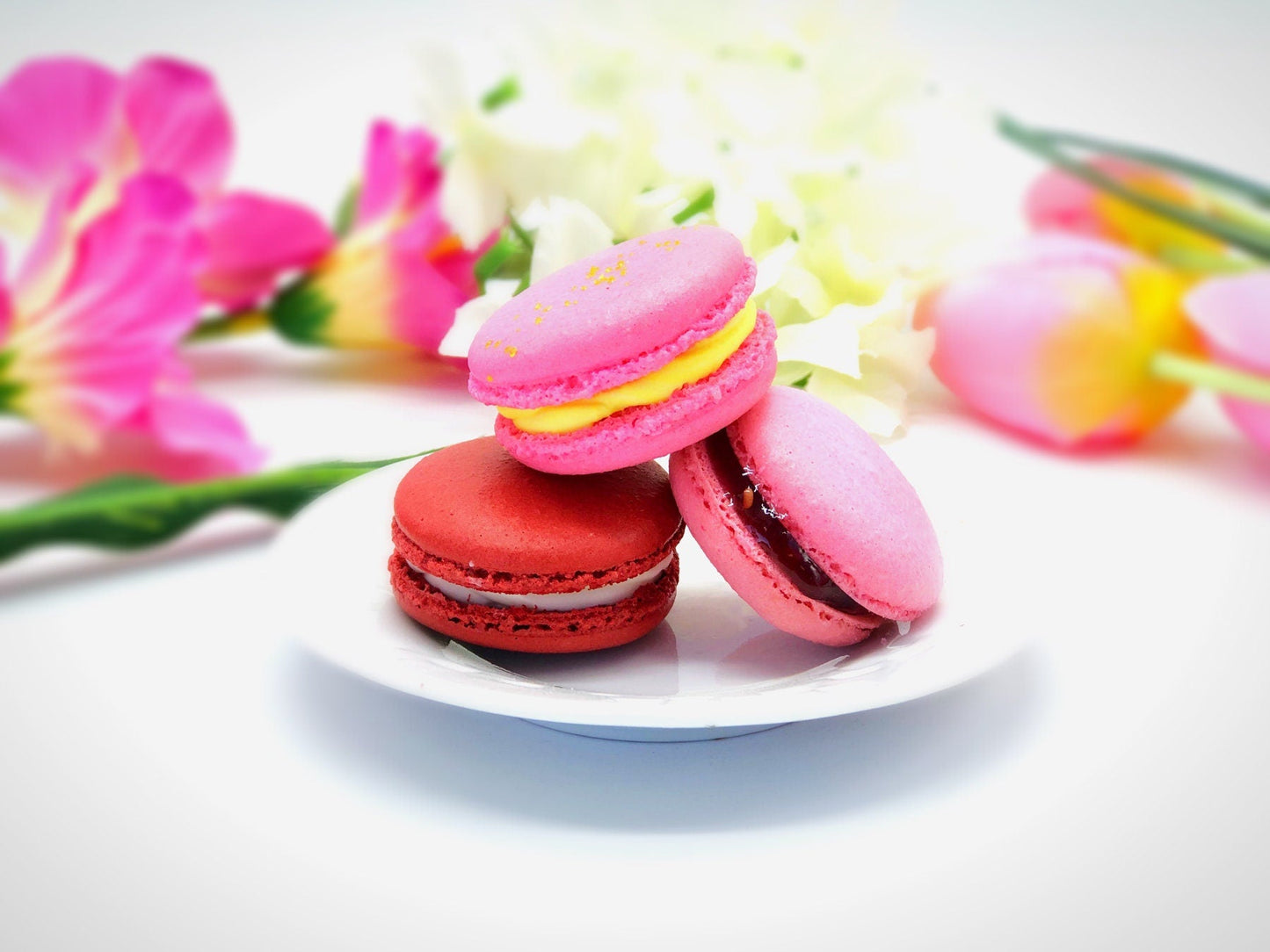 Assorted French Macarons | Red Velvet, Raspberry and Pink Lemonade Macarons | Available in 48 & 96 Pack - Macaron Centrale48 Pack