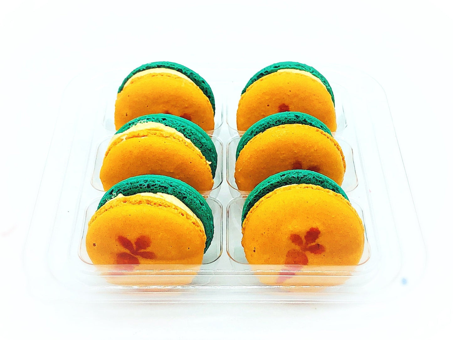 Carrot Macarons - Macaron Centrale6 pack