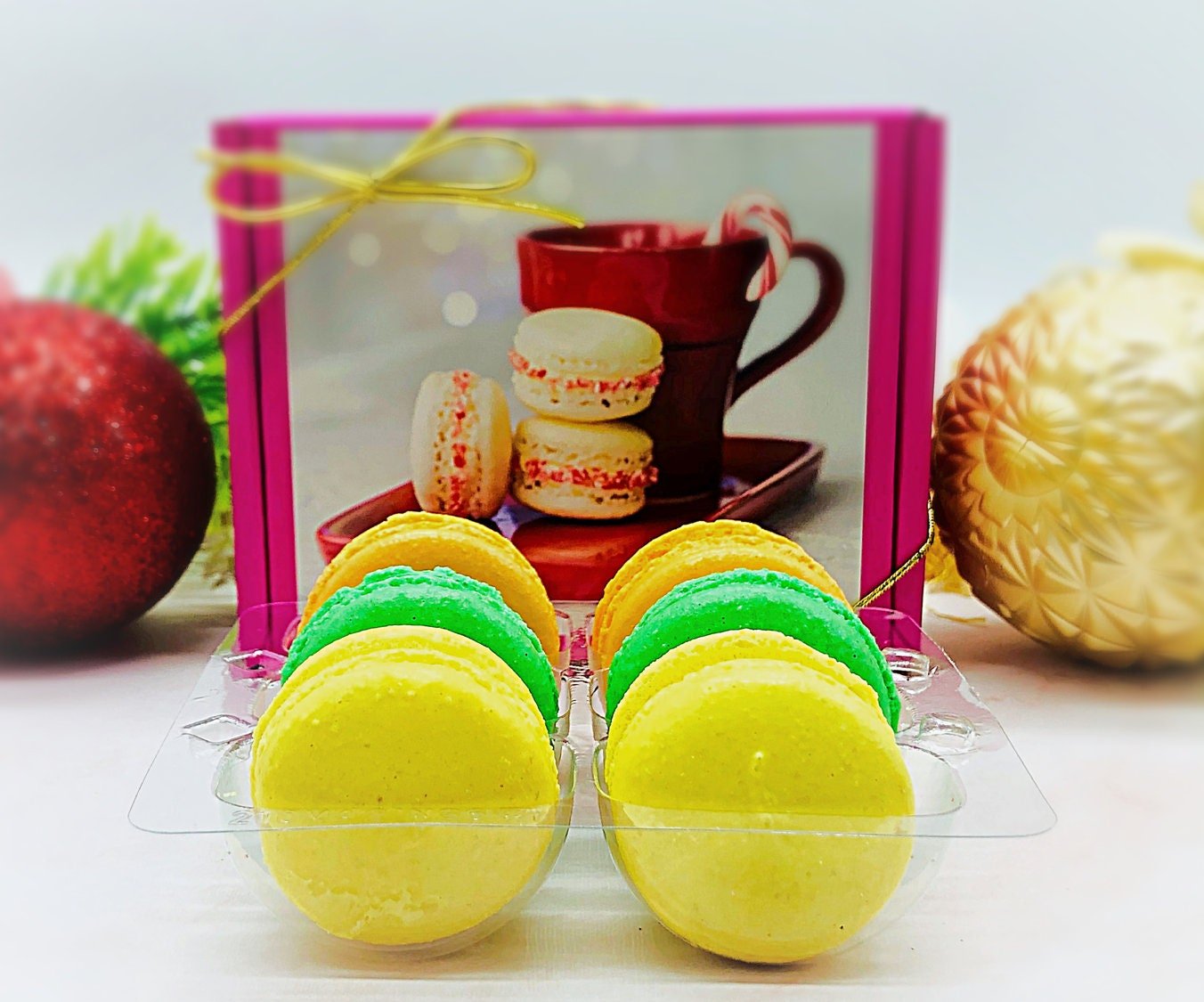 Christmas 6 Pack Macaron Gift Box - Macaron CentraleBirthday Cake