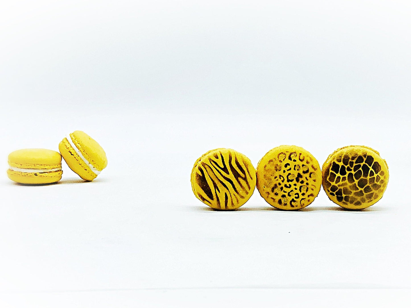 French Macaron Zoo Party Set | Available in 6 or 12 Pack - Macaron Centrale6 pack