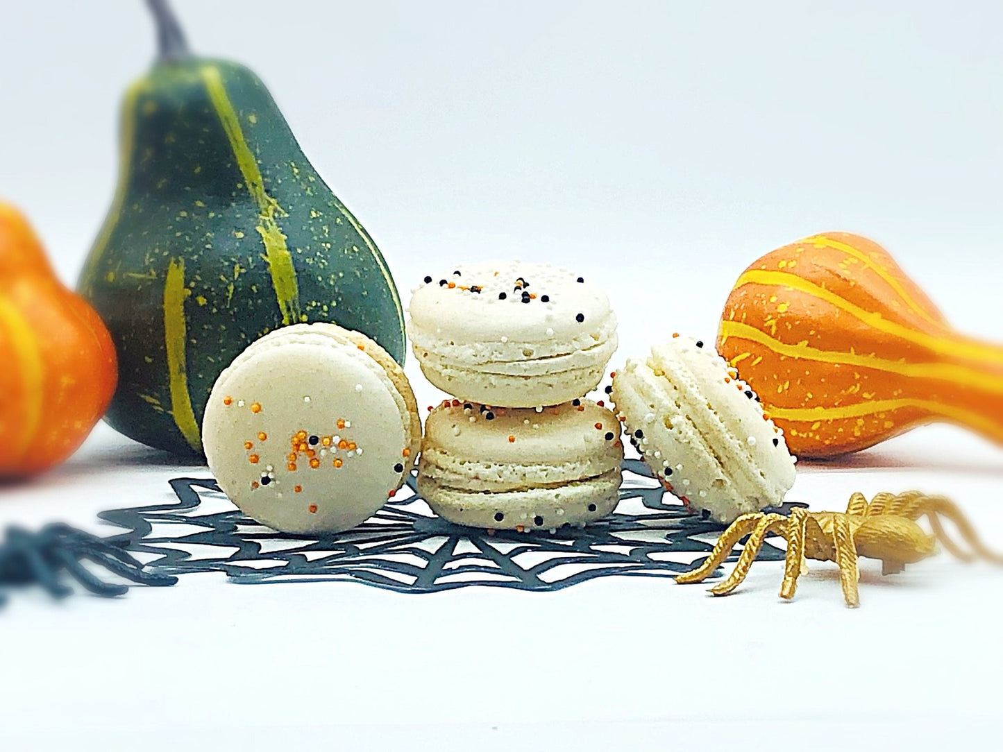 Happy Halloween French Macarons Set | Handmade & Free Shipping - Macaron Centrale6 Pack