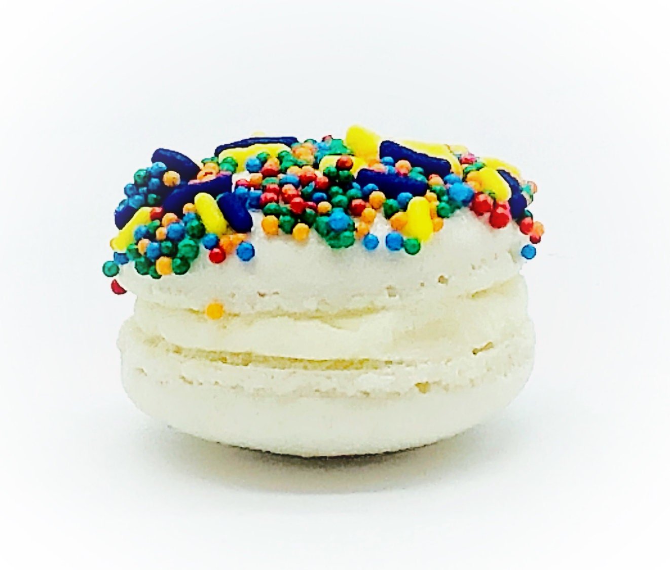 Love is Love V.3 | French Macaron Value Pack | Pride Macarons Available in 6 or 12 Pack - Macaron Centrale6 Pack