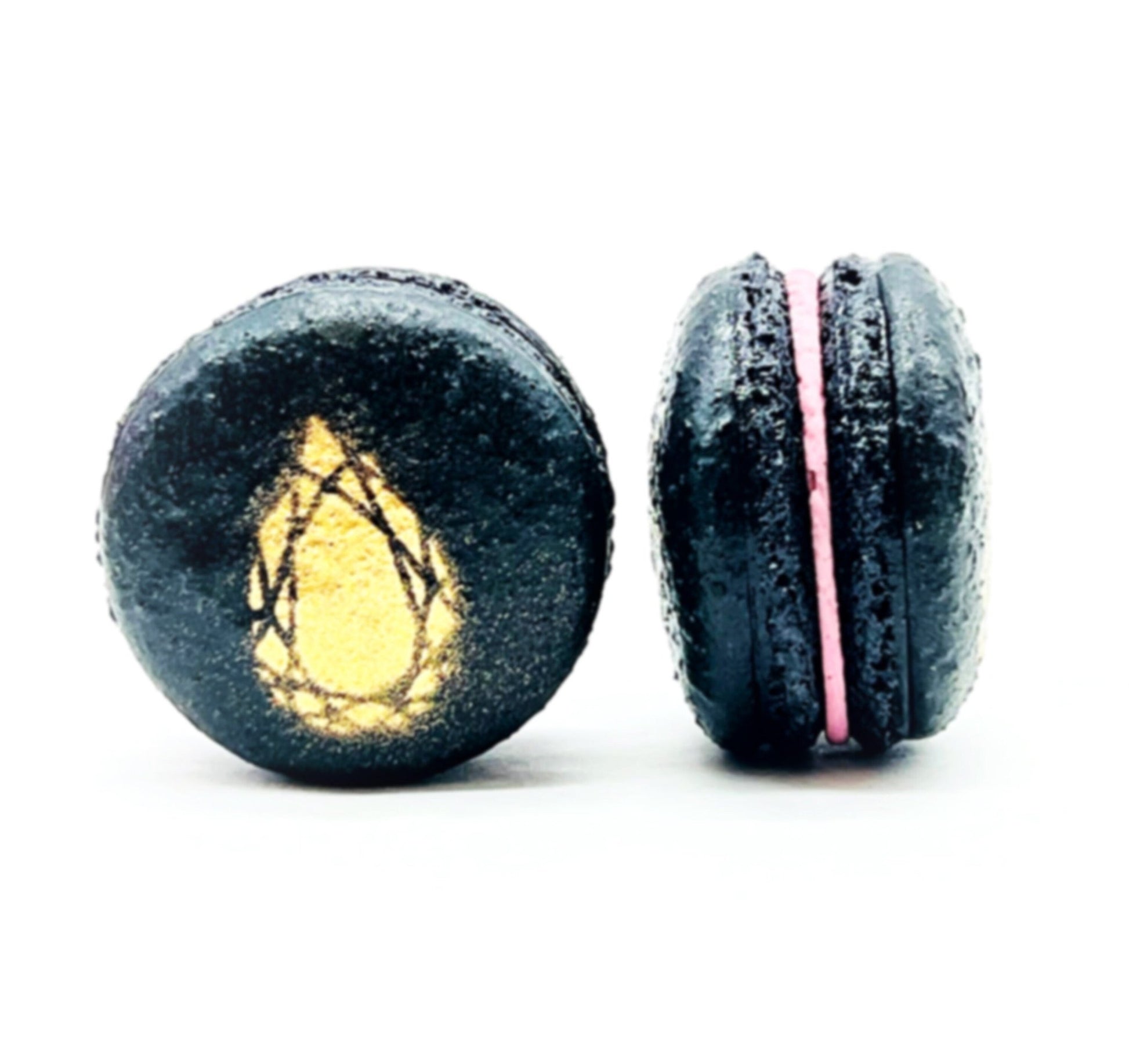 Luxe Mac | French Macarons with Pearl Cut Airbrush | Available in 6, 12 and 24 Pack - Macaron CentraleBlackberry6 Pack