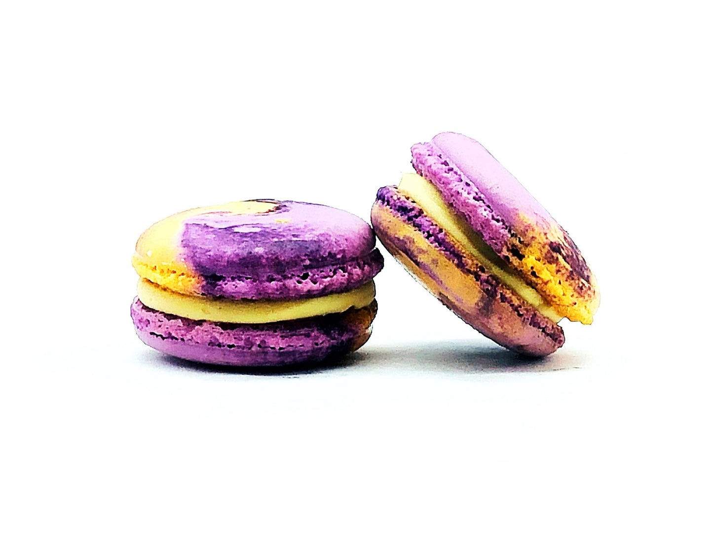 Raspberry Caramel French Macaron | Available in 6, 12 & 24 - Macaron Centrale6 Pack