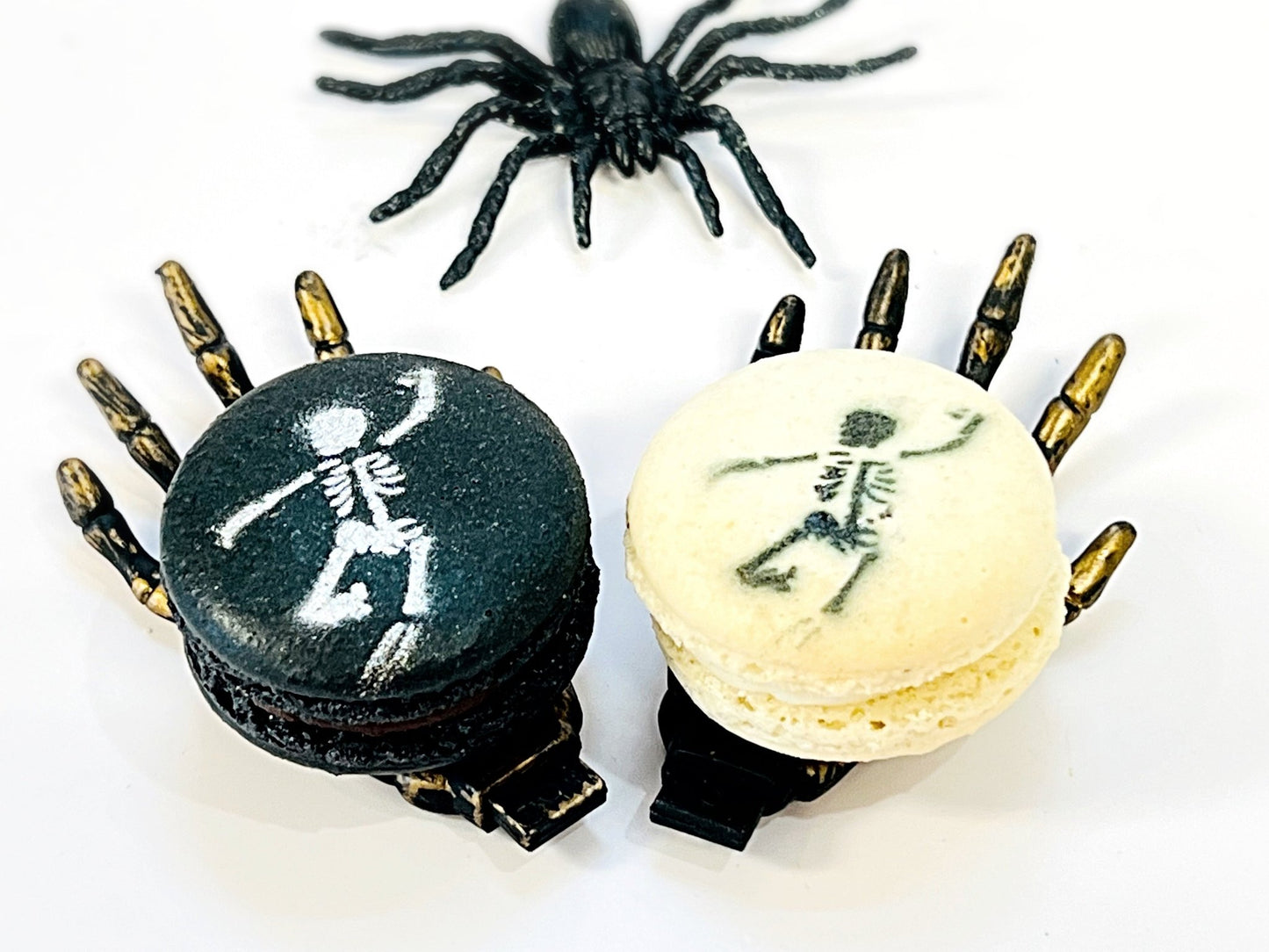 Skeleton French Macaron Set | Pick Your Own Flavor | Ideal for celebratory events - Macaron Centrale6 Pack
