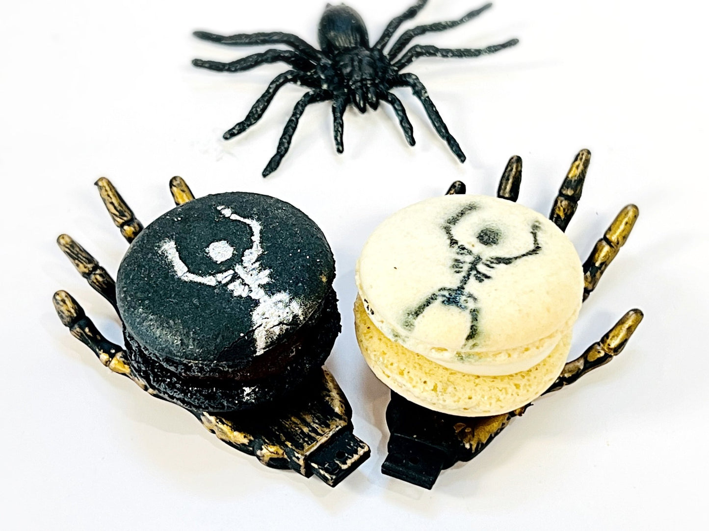 Skeleton French Macaron Set | Pick Your Own Flavor | Ideal for celebratory events - Macaron Centrale6 Pack