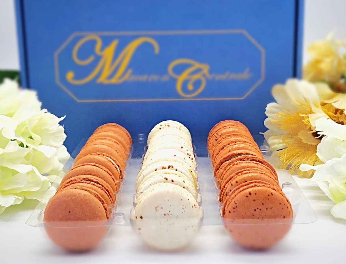 S'More and Some More Macaron Set | Baked to order | Perfect for birthday party, Halloween, Thanksgiving and Christmas - Macaron Centrale12 pack
