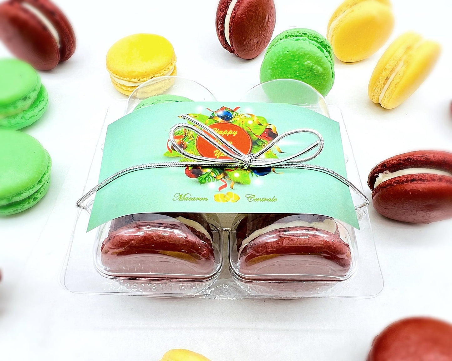 Special Holiday French Macaron Collection | 6 Pack Red - Green - Gold Set | Happy New Year - Macaron Centrale