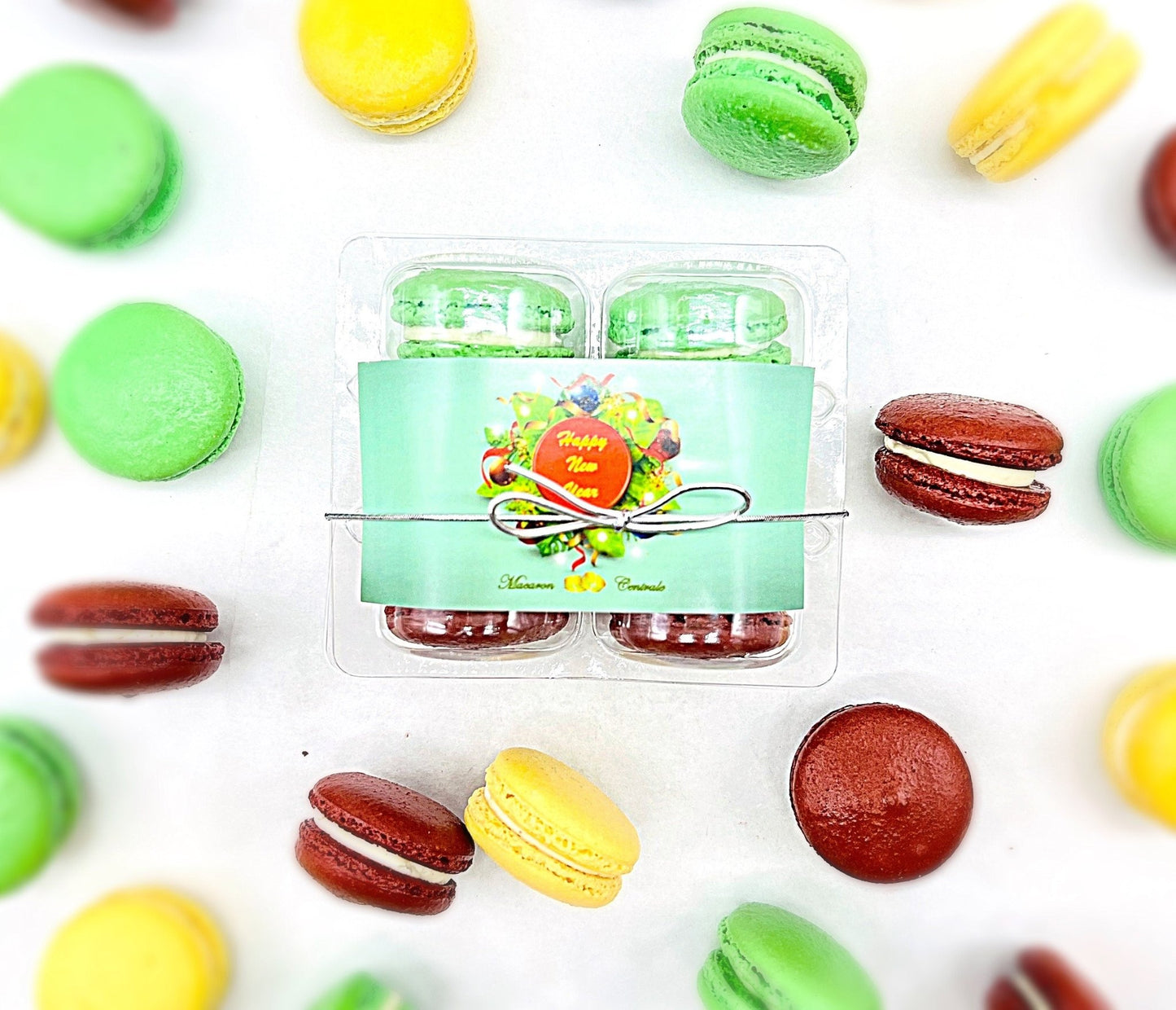Special Holiday French Macaron Collection | 6 Pack Red - Green - Gold Set | Happy New Year - Macaron Centrale