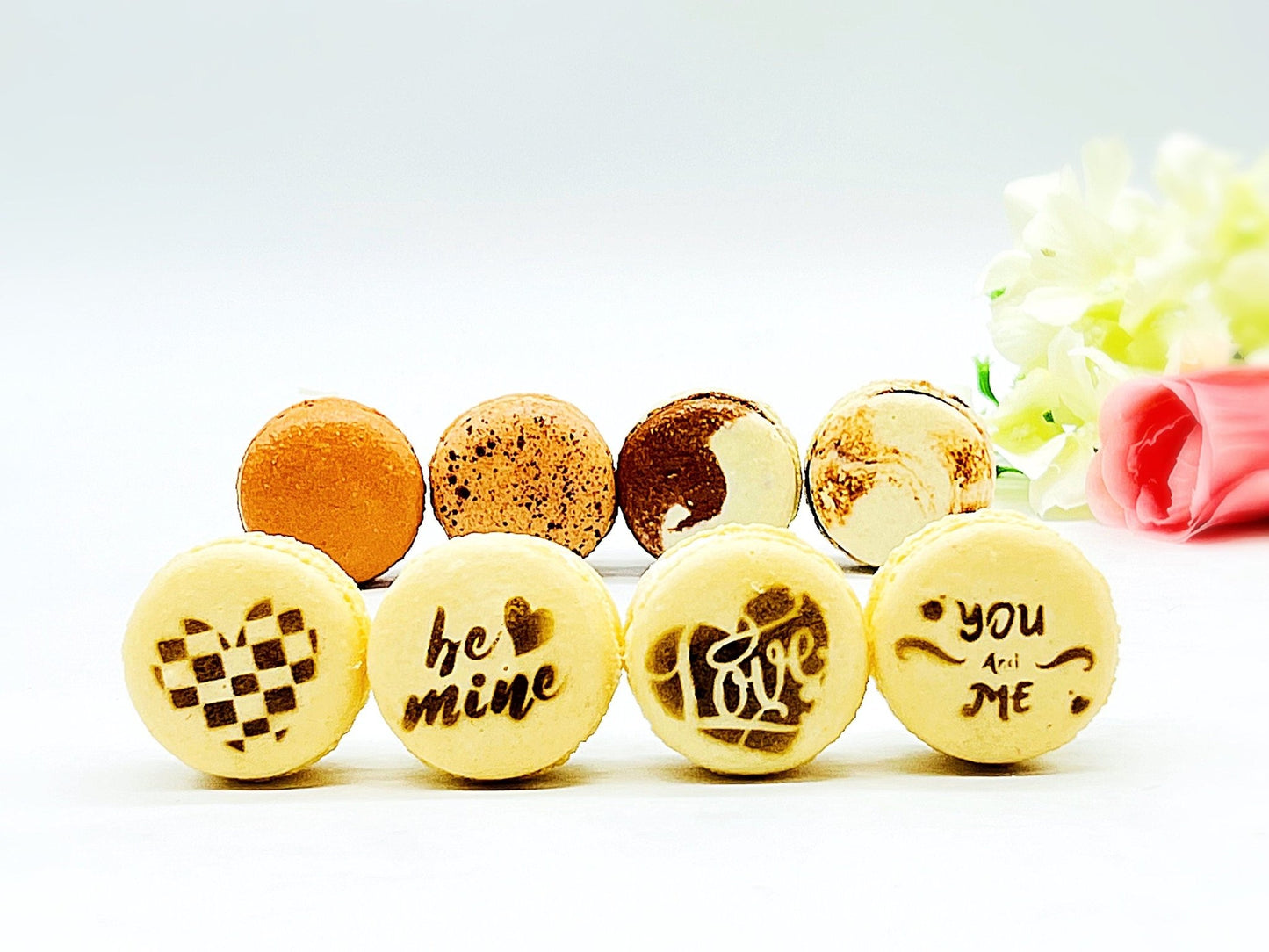 The Brown Love Macarons | 12 French Macarons Set - Macaron Centrale
