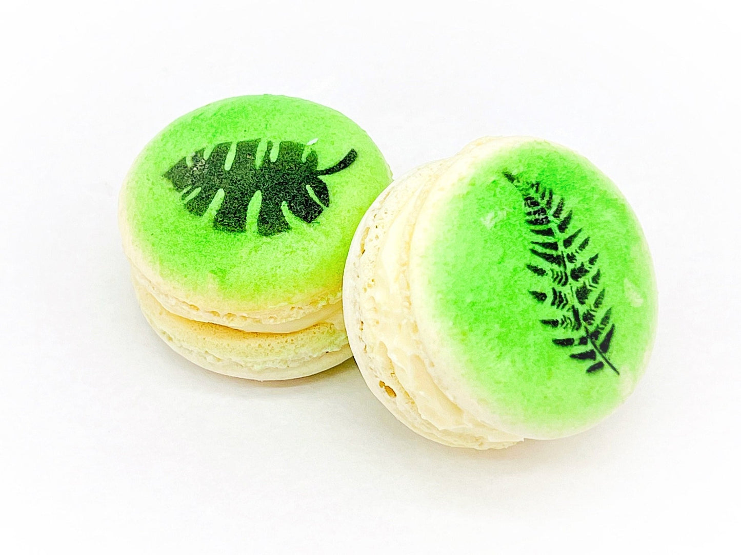The Leaves French Macarons | Available in 6 , 12 & 24 Pack - Macaron CentraleWhite/ Yellow6 Pack