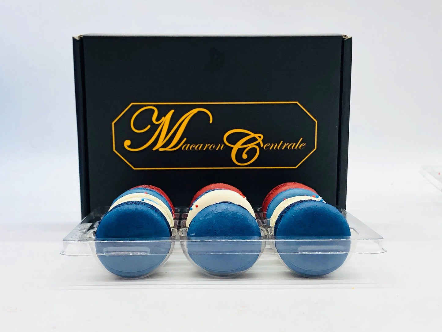 United States of Macarons | USA Collection Pack French Macarons | Available in 12 & 24 Pack - Macaron Centrale12 Pack