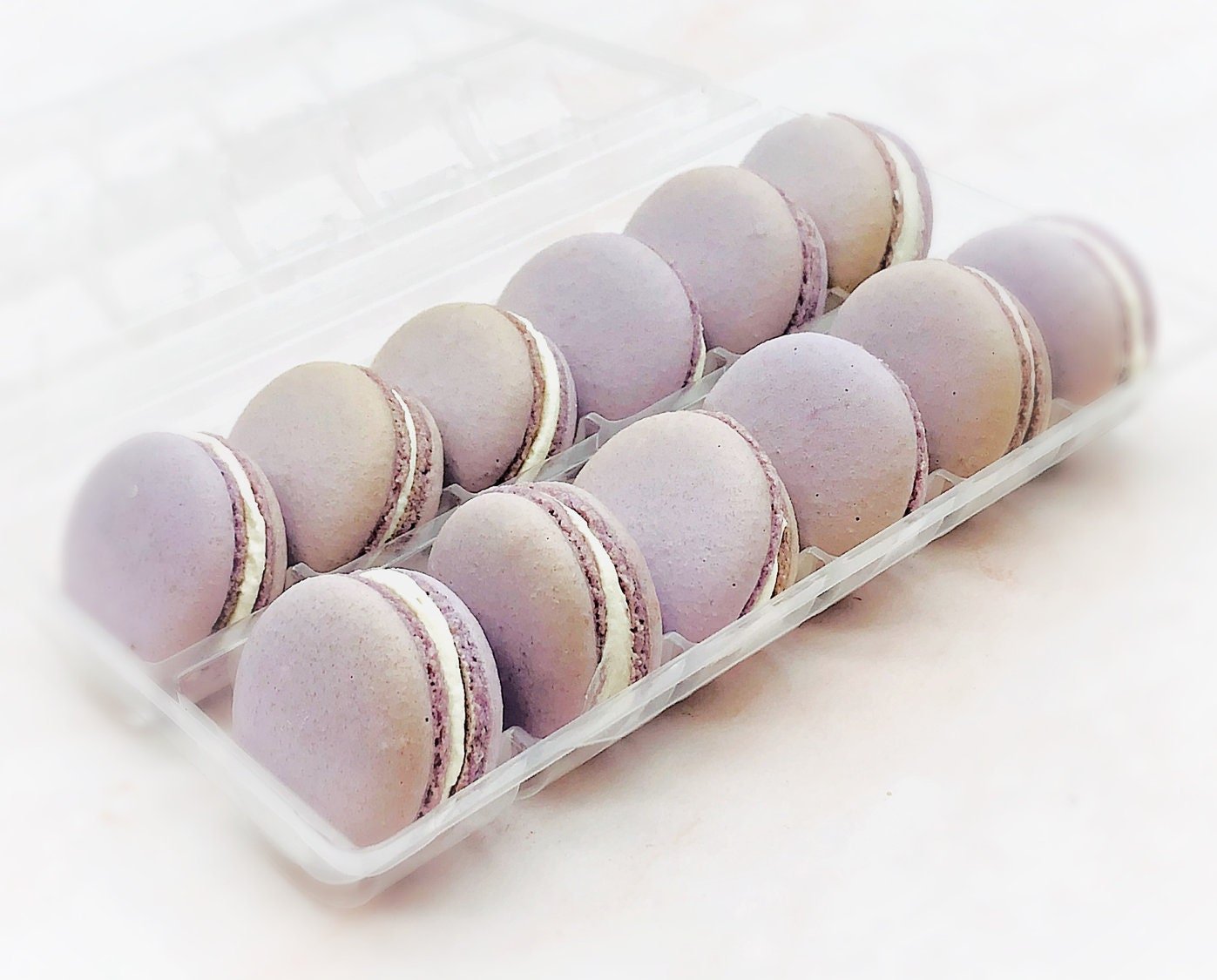Vegan Balsamic Fig Macarons - Macaron Centrale4 Pack