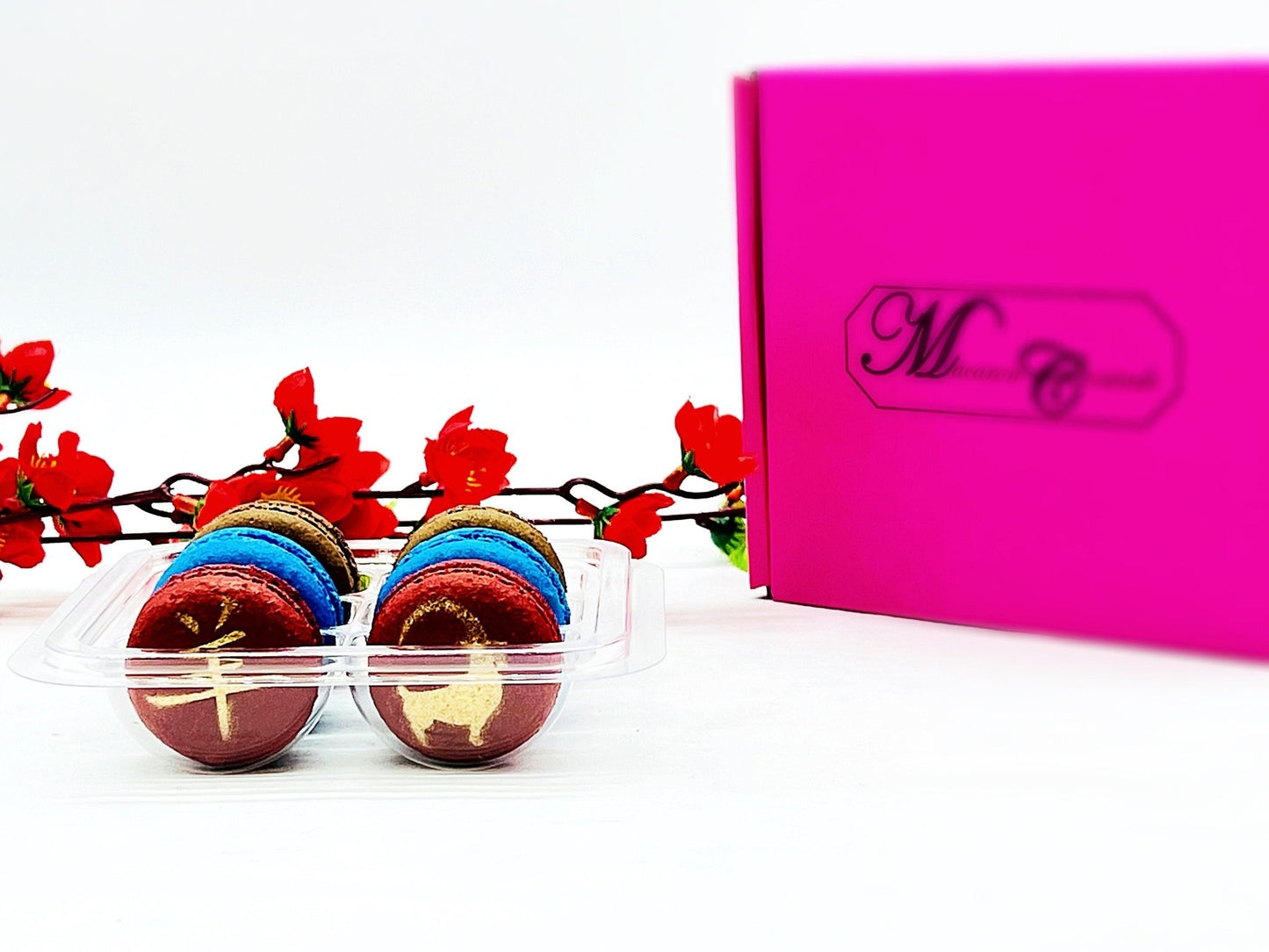Year of The Goat | Assorted French Macaron decorated with Gold Dust - Macaron CentraleVariety6 Pack