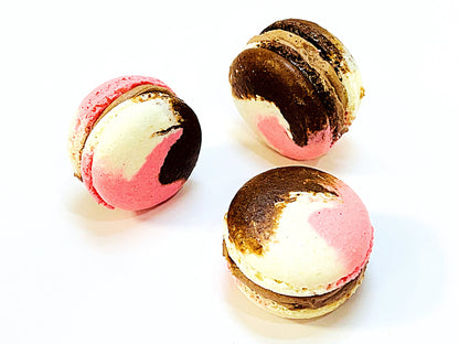 Neapolitan French Macaron | Vanilla - Strawberry - Chocolate | Available in 6 , 12 & 24 Pack