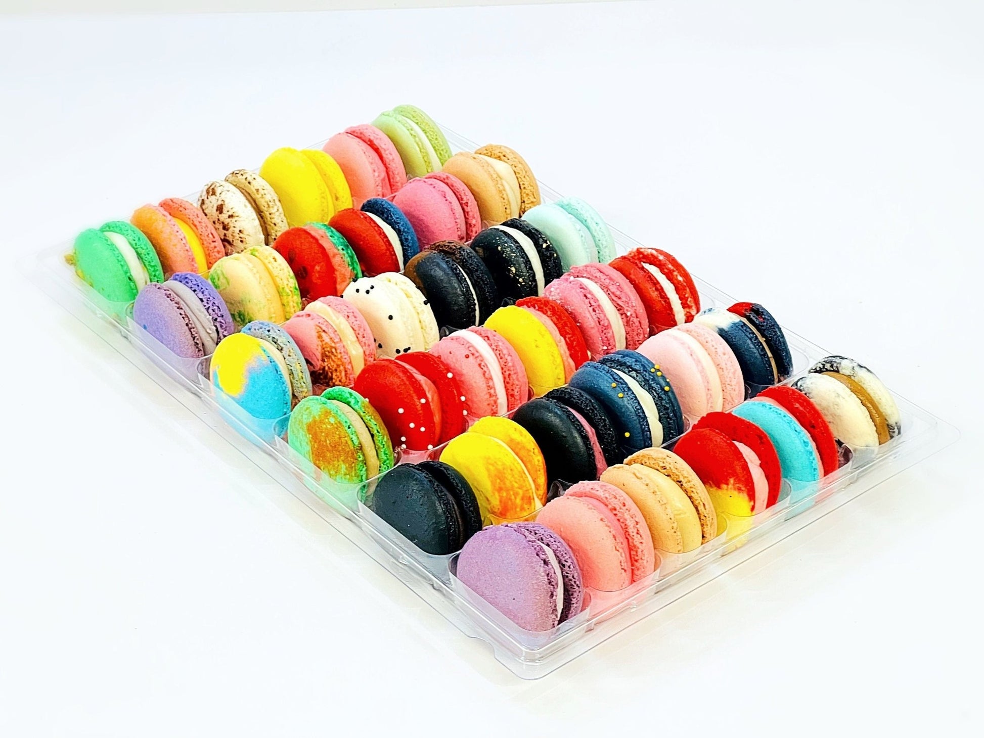 36 Pack | Surprise Me! French Macaron - Macaron CentraleSale