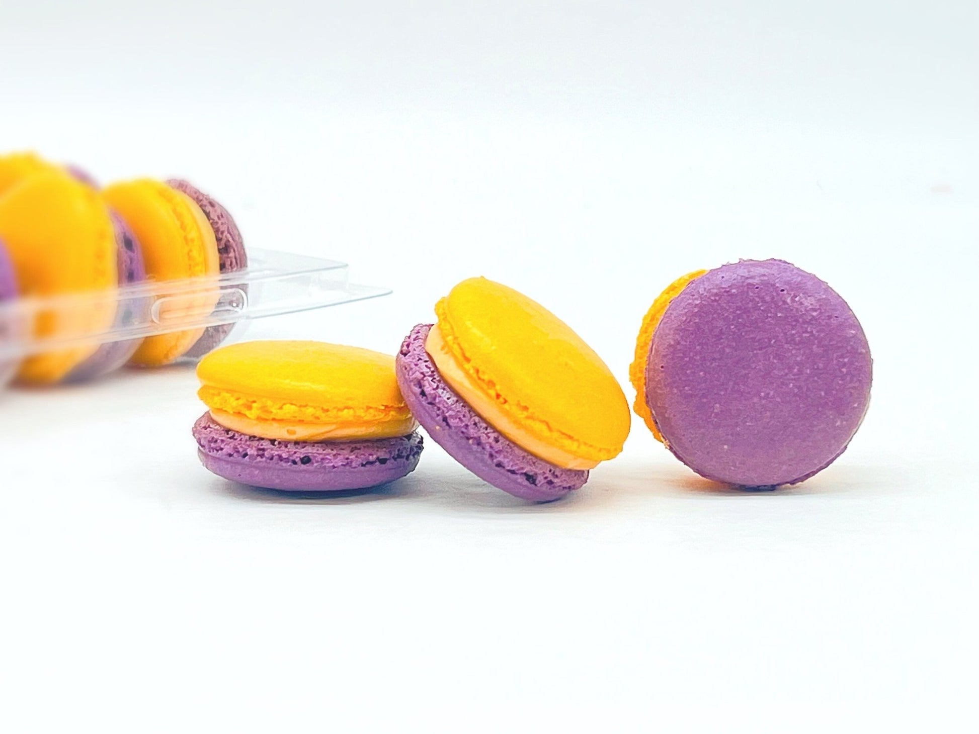 50 Pack Blackberry Thai Tea French Macaron Value Pack - Macaron Centrale