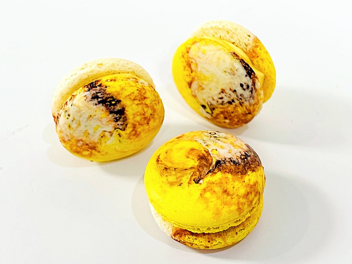 50 Pack Butterscotch Chocolate Macarons - Macaron Centrale