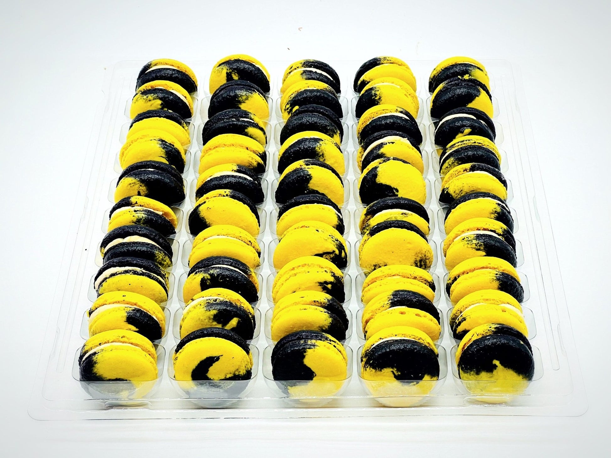 50 Pack Caramel Pineapple French Macaron Value Pack - Macaron Centrale