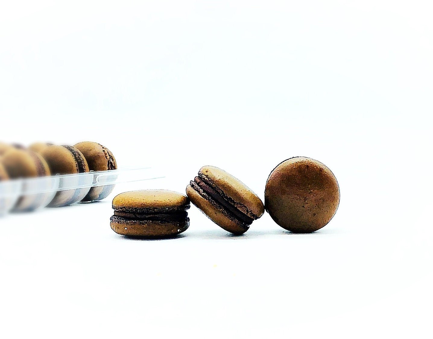 50 Pack Chocolate French Macaron Value Pack - Macaron Centrale