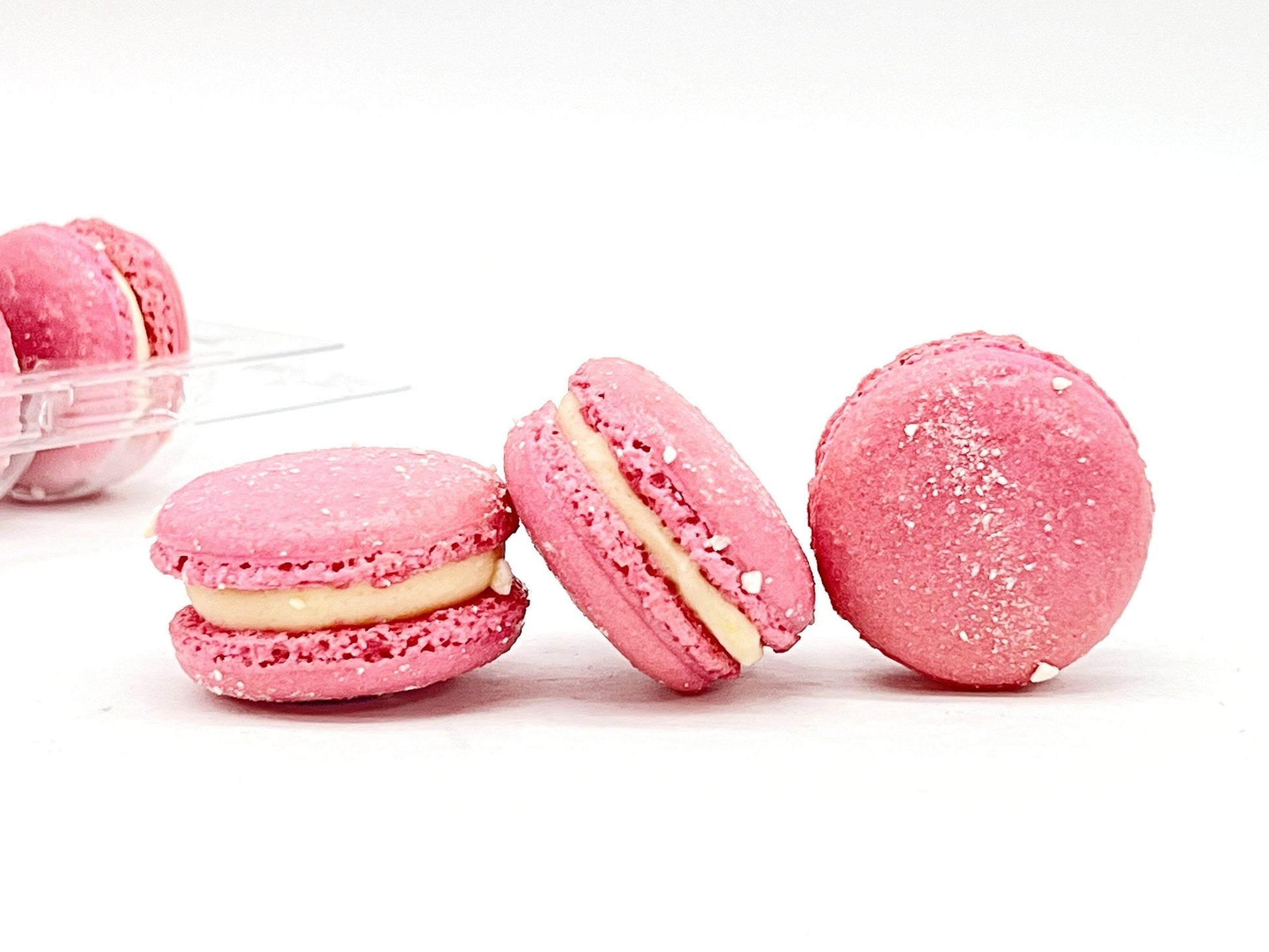 50 Pack Cranberry French Macaron Value Pack - Macaron Centrale
