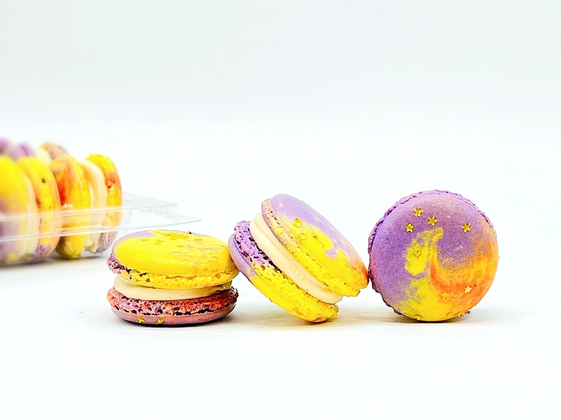 50 Pack French Raspberry Caramel Macaron Value Pack - Macaron Centrale