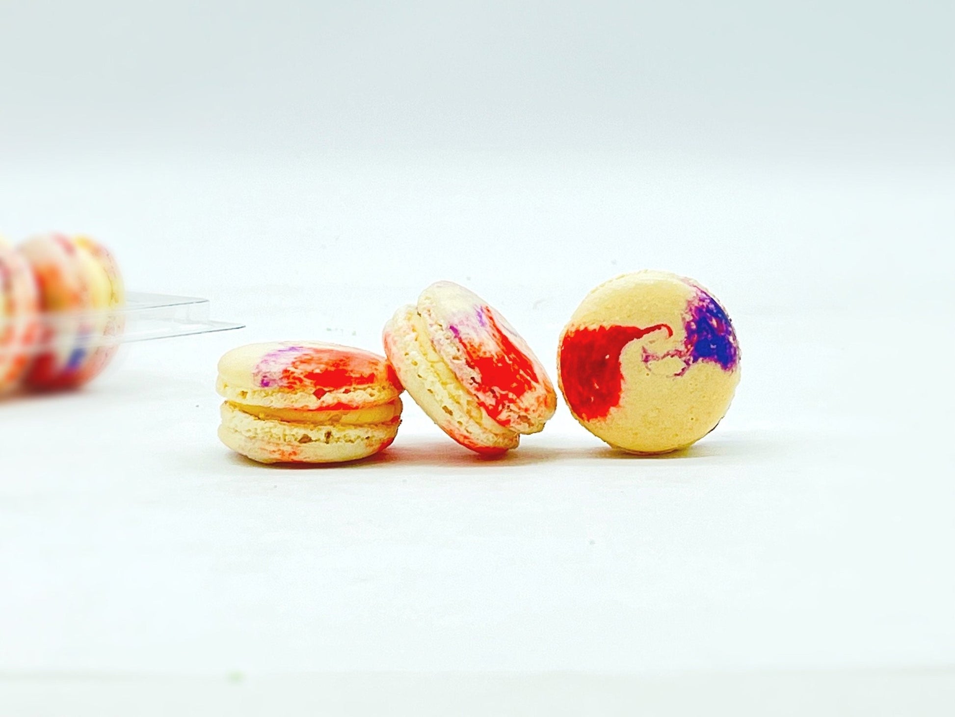 50 Pack Grape Cheesecake French Macaron Value Pack - Macaron Centrale