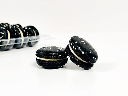 50 Pack Majestic Coconut French Macaron Value Pack - Macaron Centrale