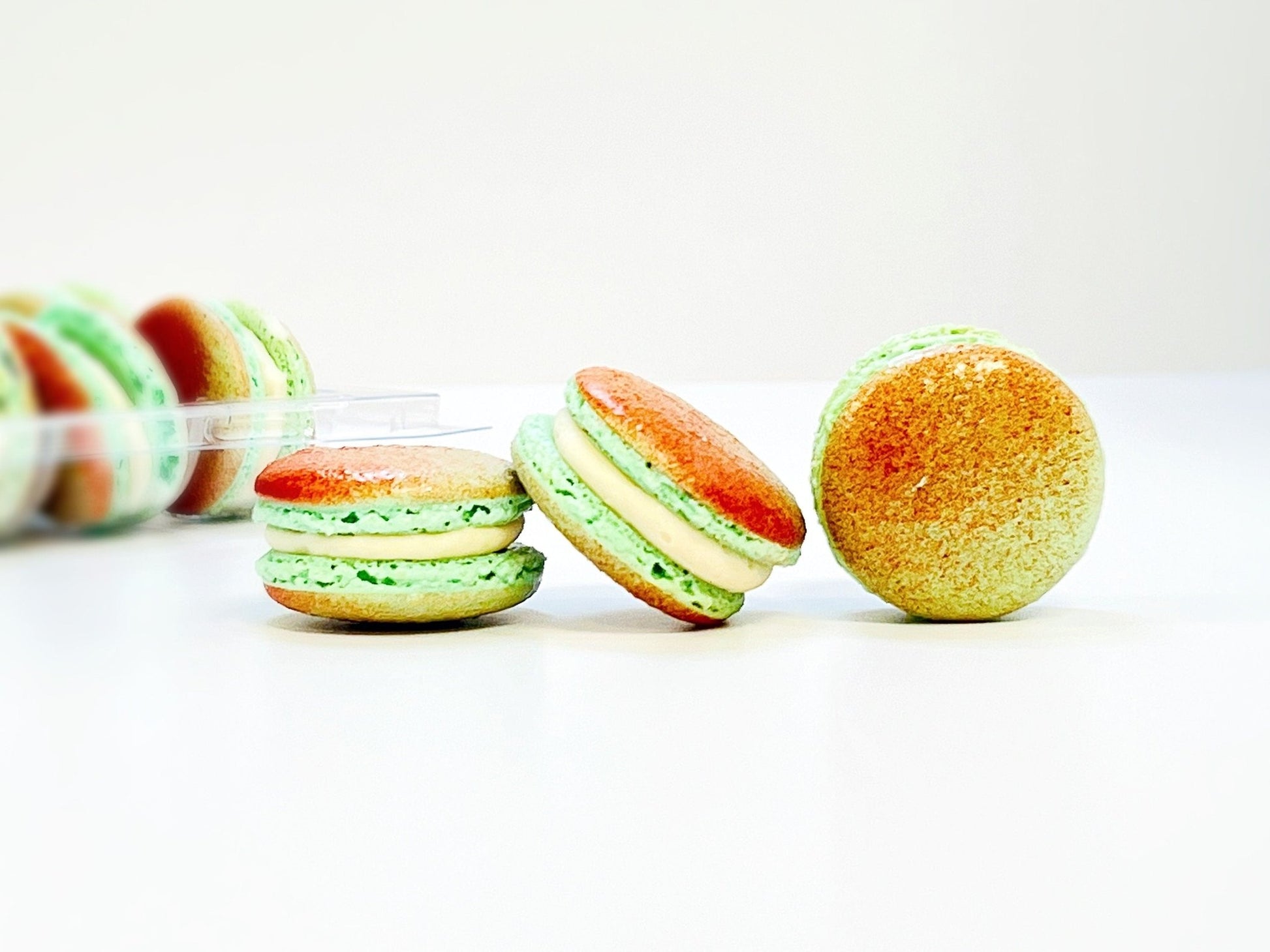 50 Pack Strawberry Rhubarb French Macaron Value Pack - Macaron Centrale