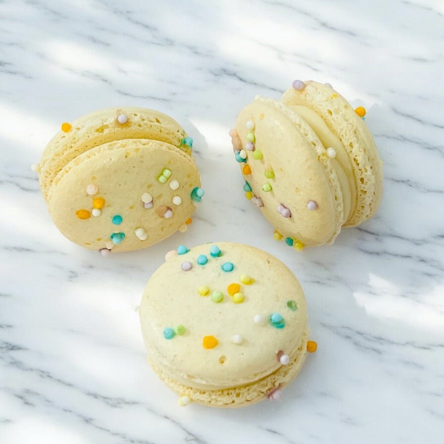 50 Pack Vanilla Mellow Dream French Macarons Value Pack - Macaron Centrale