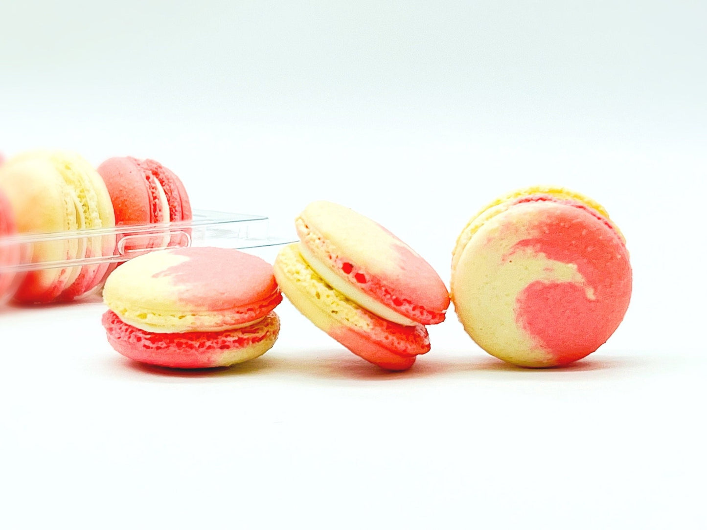 50 Pack White Chocolate Berries French Macaron Value Pack - Macaron Centrale
