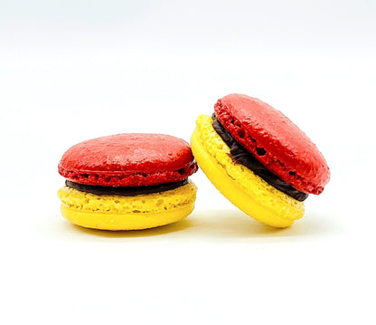 6 Pack Belgian Chocolate Macarons - Macaron Centrale