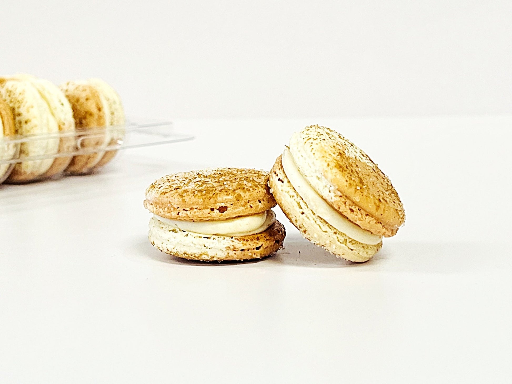 6 Pack Churros French Macarons - Macaron Centrale