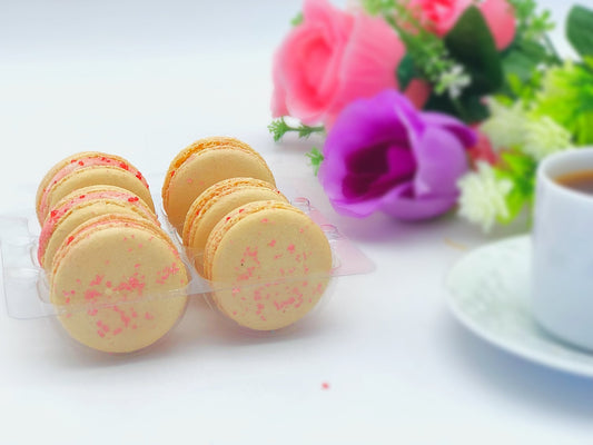 6 Pack Cranberry Cocktail Macarons - Macaron Centrale